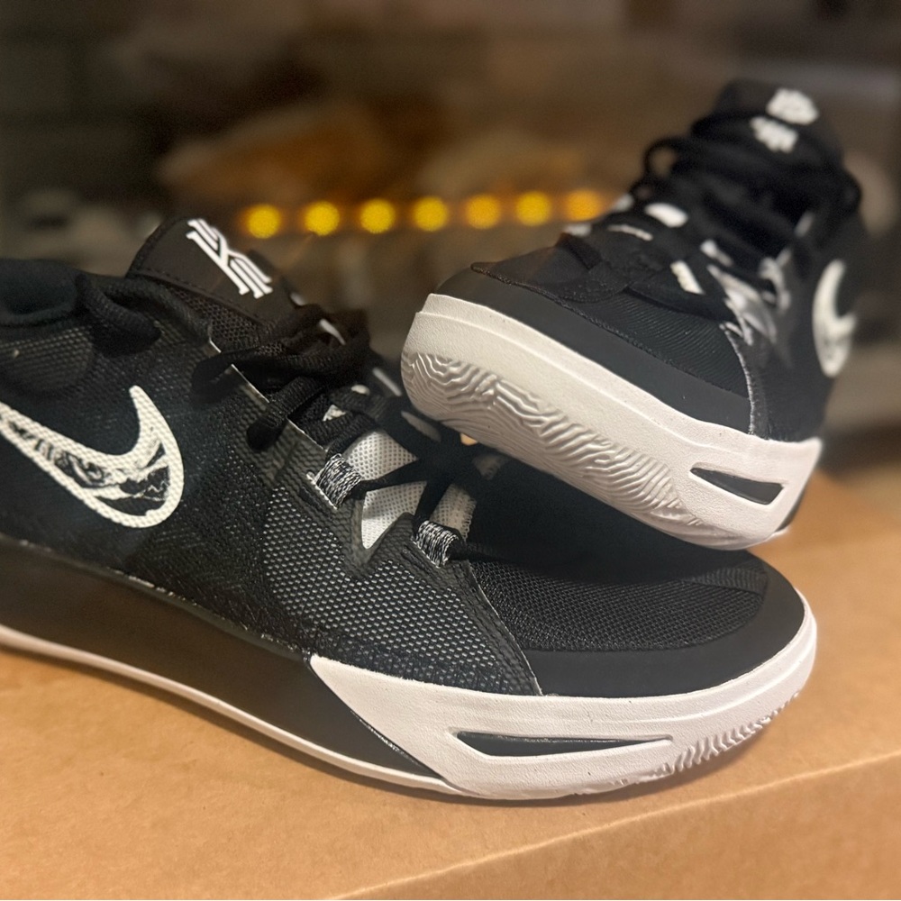 Nike Black and White Athletic Shoes